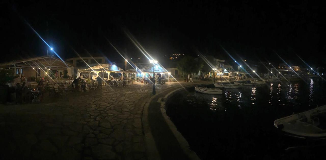 Steinturm Mit Dach-Terrasse Zwischen Fluss, Meer Und Gebirge- Spiti Pirgos Paralia Sergoulas المظهر الخارجي الصورة