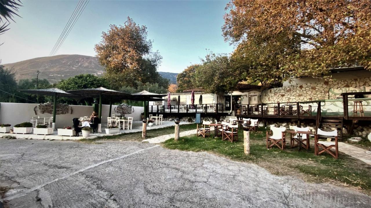 Steinturm Mit Dach-Terrasse Zwischen Fluss, Meer Und Gebirge- Spiti Pirgos Paralia Sergoulas المظهر الخارجي الصورة